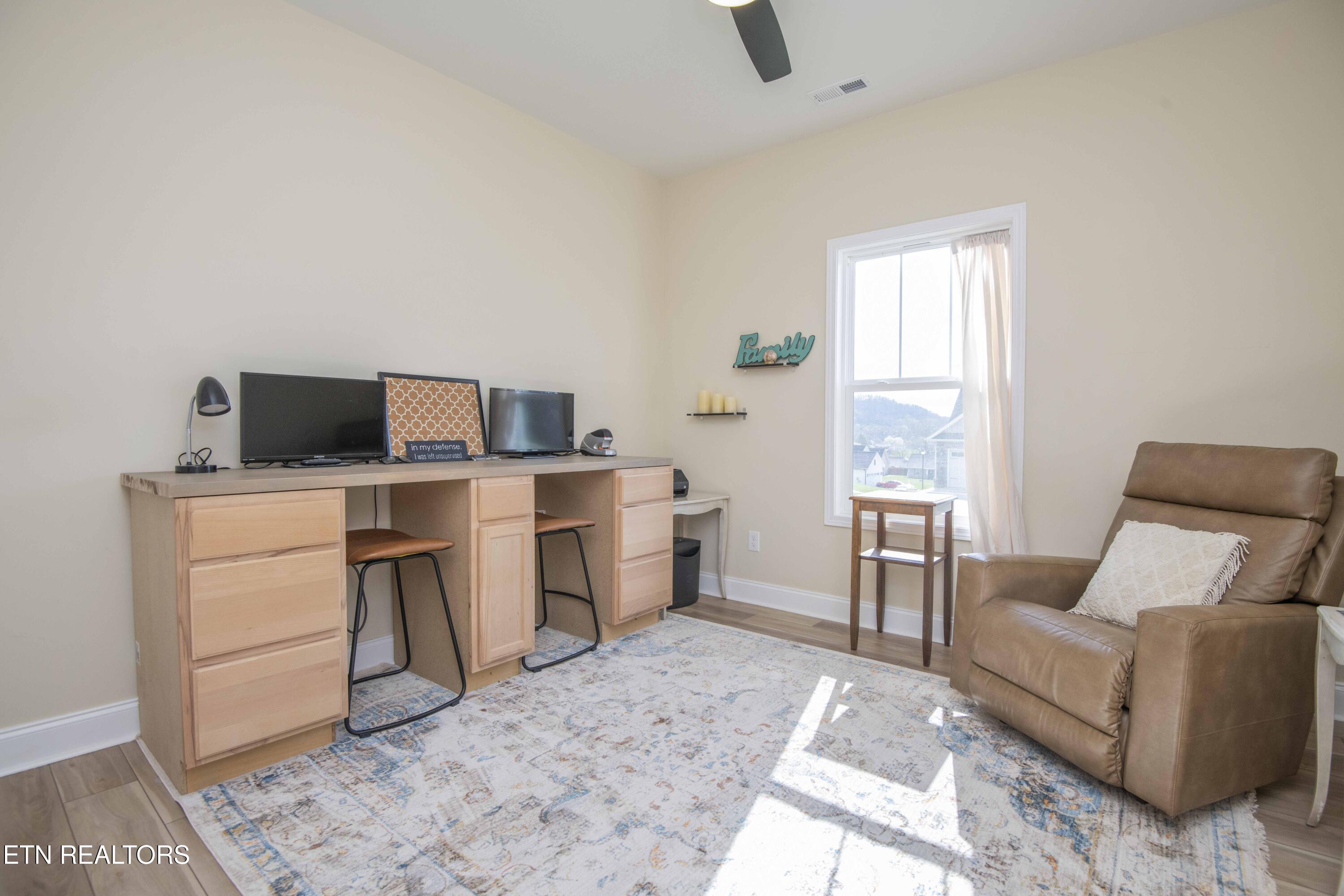 100 Claude Steadman Place Clinton, TN 37716 - Photo 33 of 43 second bed_1