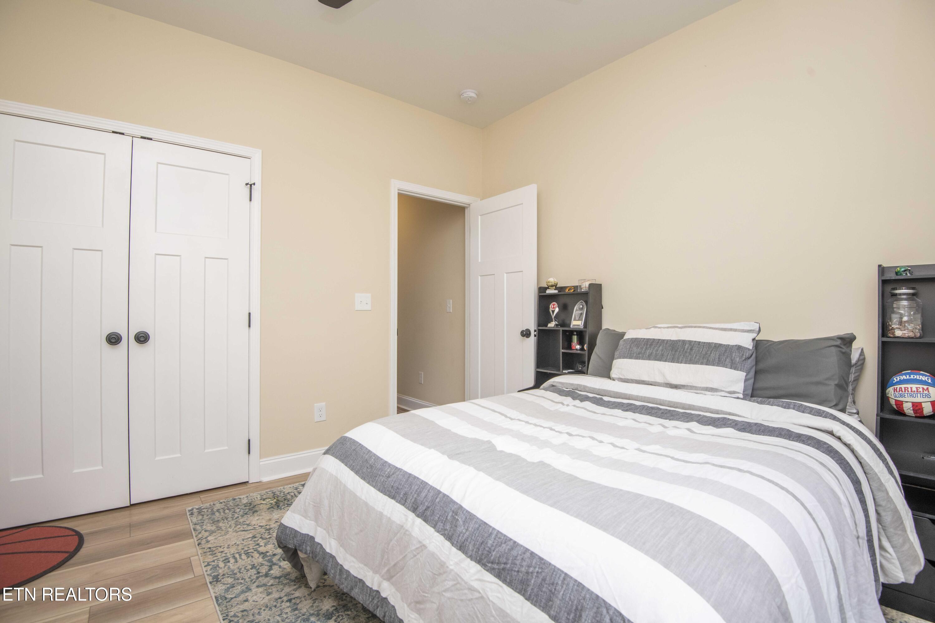 100 Claude Steadman Place Clinton, TN 37716 - Photo 37 of 43 thirdbed 2_1
