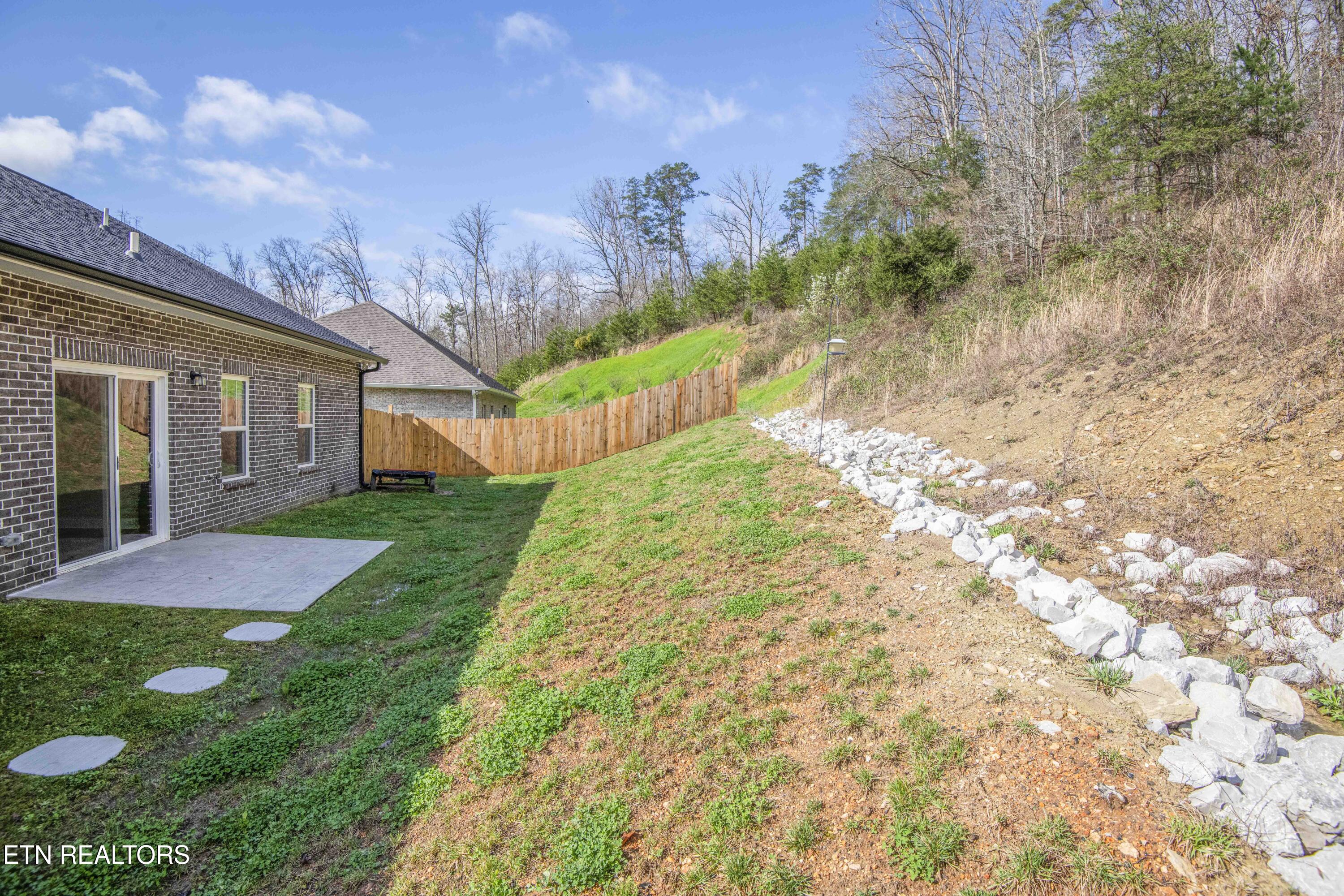 100 Claude Steadman Place Clinton, TN 37716 - Photo 40 of 43 yard 1_1