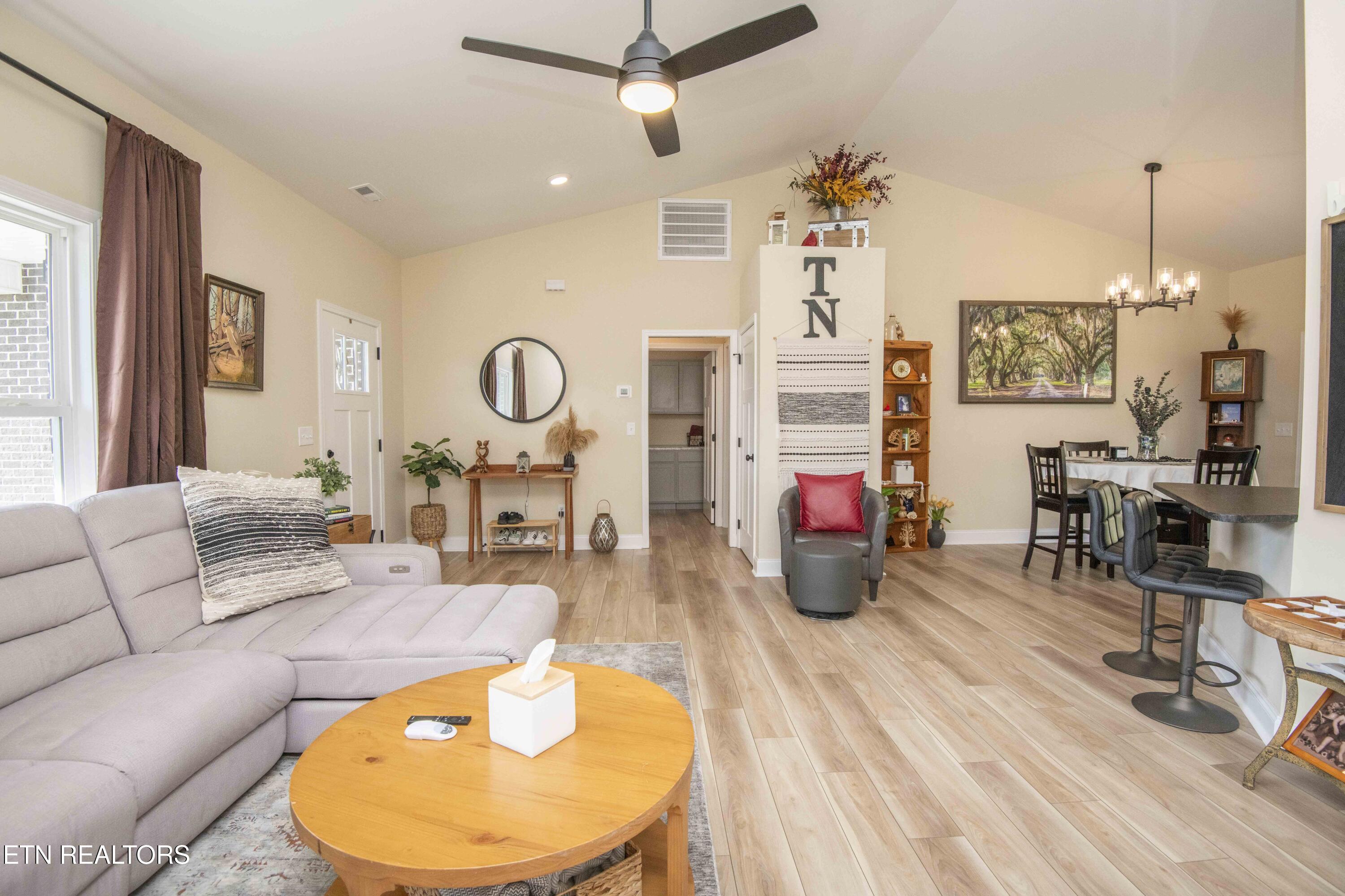 100 Claude Steadman Place Clinton, TN 37716 - Photo 8 of 43 living 1_1