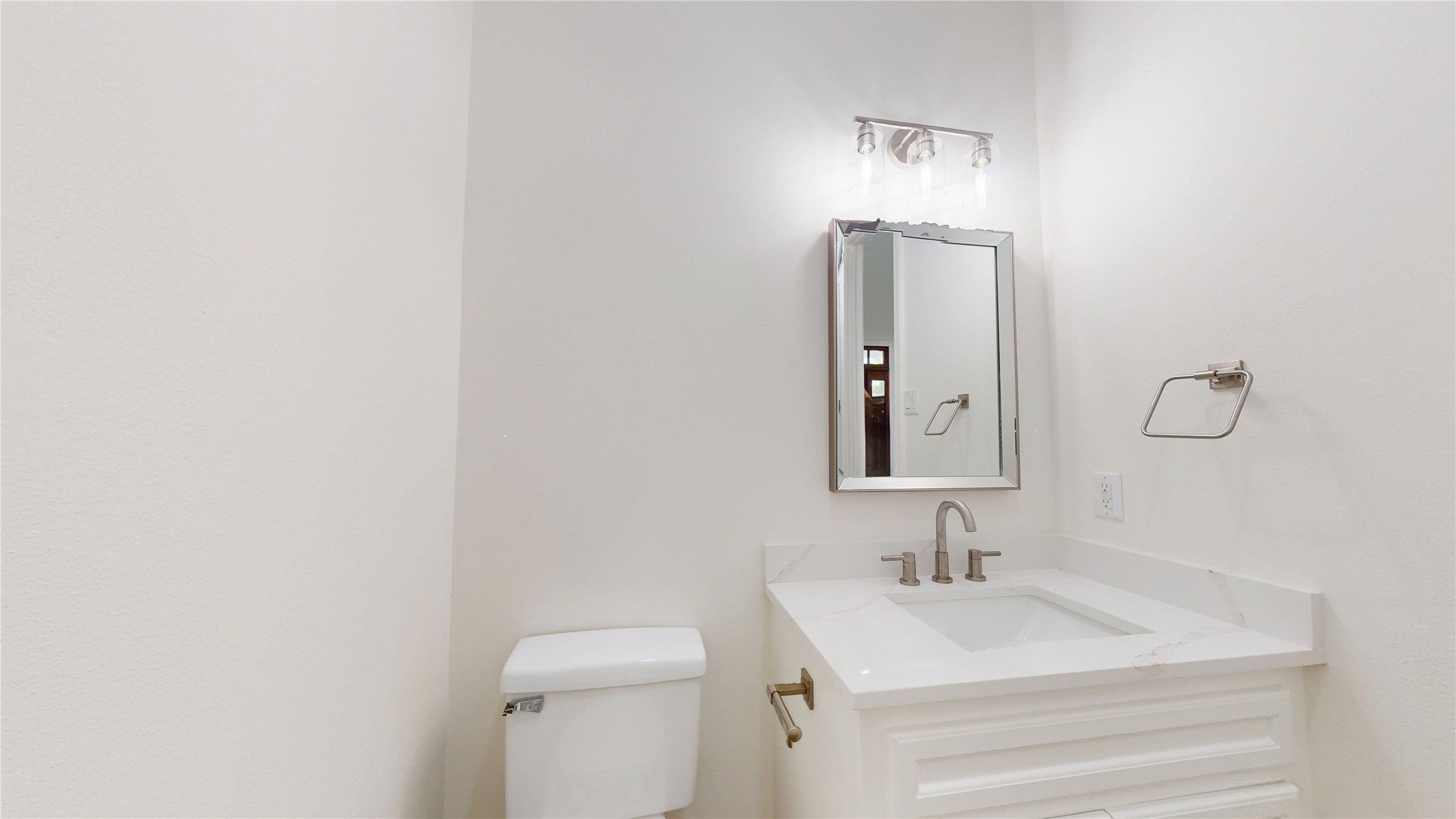 4050 Dumbarton Street Houston, TX 77025 - Photo 25 of 48 Updated Powder Bath located on the first floor.