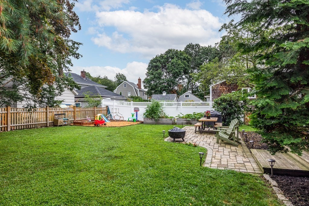 15 Ruby Avenue Marblehead, MA 01945 - Photo 34 of 37