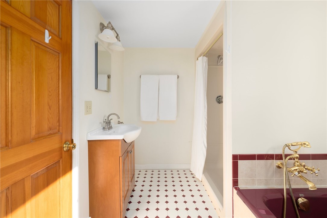 47 Sawmill Road Glocester, RI 02814 - Photo 31 of 49 Full bathroom on second level with shower & tub