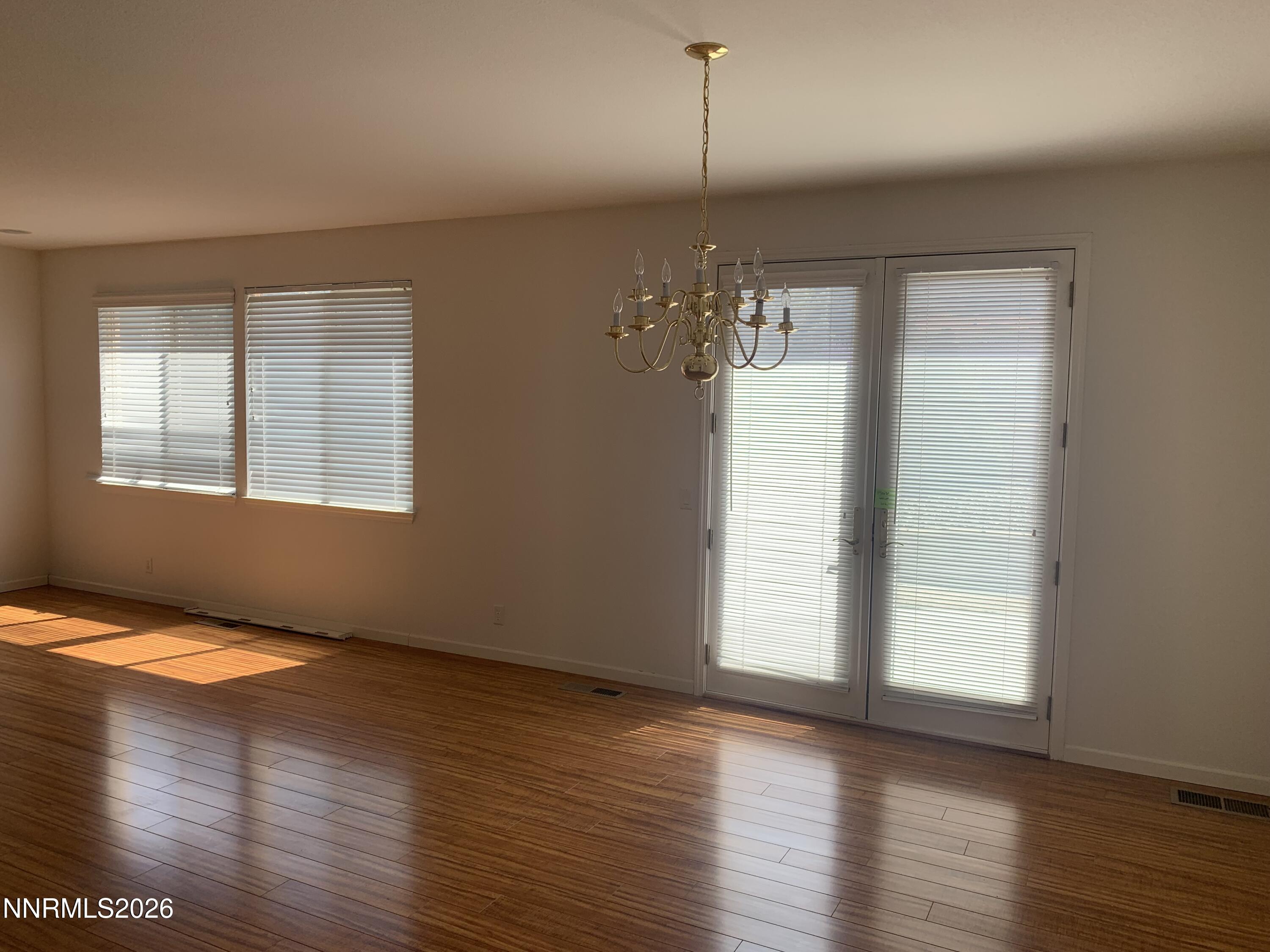 3230 Piazzo Circle Reno, NV 89502 - Photo 11 of 27 IMG_2129