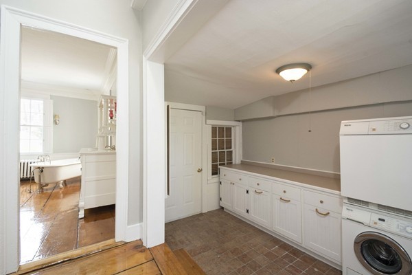 2 Union Street Marblehead, MA 01945 - Photo 16 of 30 Gallery Image 16