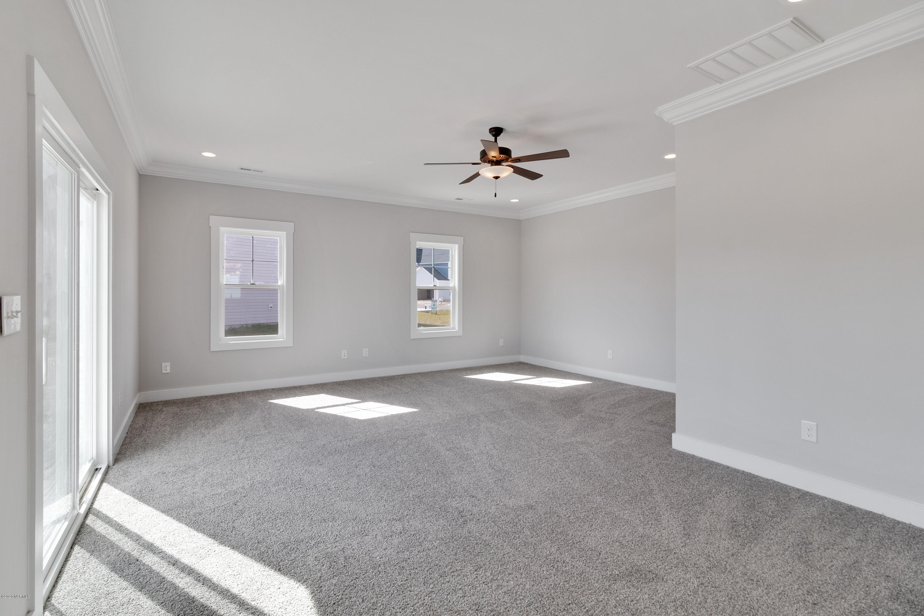419 Elgin Road Hubert, NC 28539 - Photo 12 of 36 Similar Home
