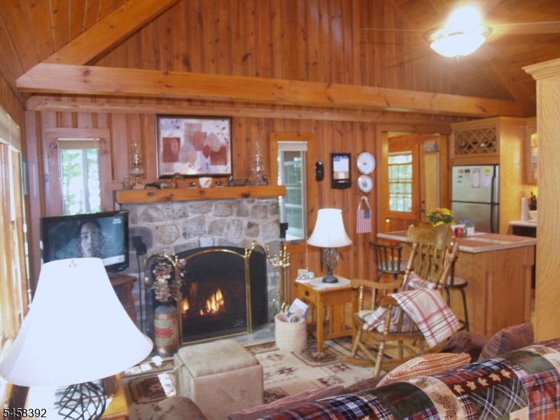 5 Anawa Road Vernon, NJ 07422 - Photo 3 of 37 Gallery Image 3