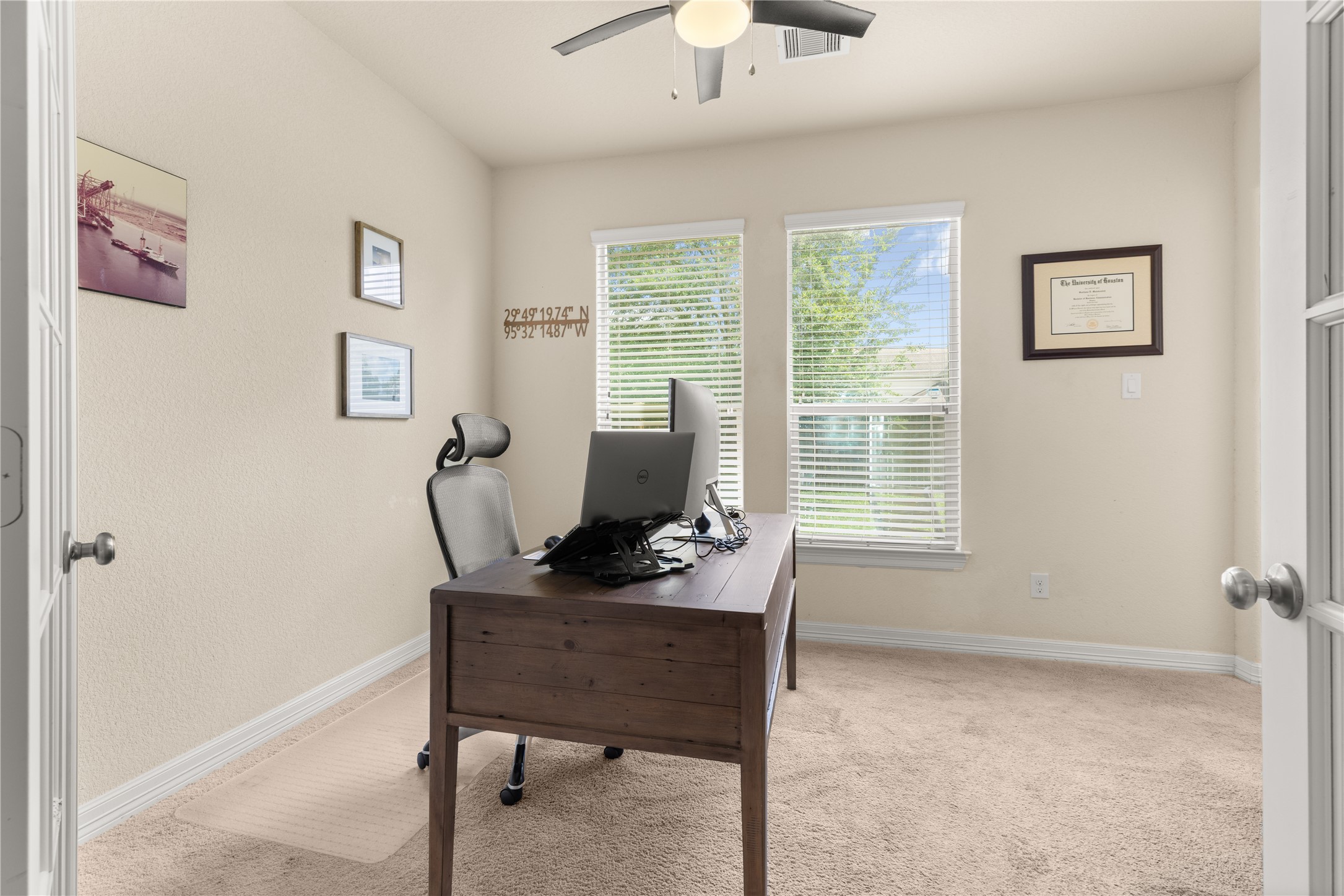 10204 Spring Shadows Park Circle Houston, TX 77080 - Photo 6 of 48 a view of a workspace with a window