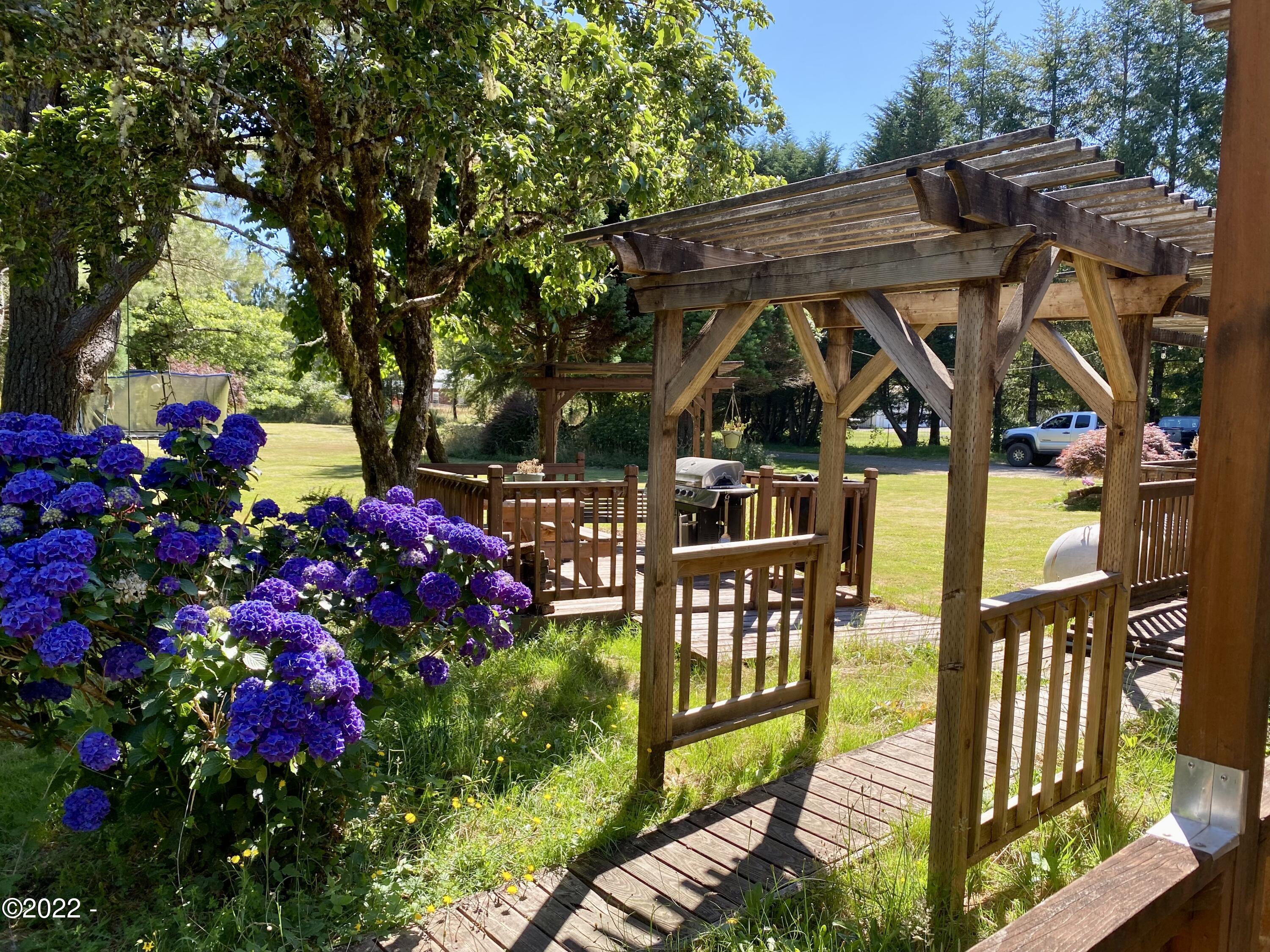 2262 Old River Road Northeast Siletz, OR 97380 - Photo 14 of 18 BBQ Deck