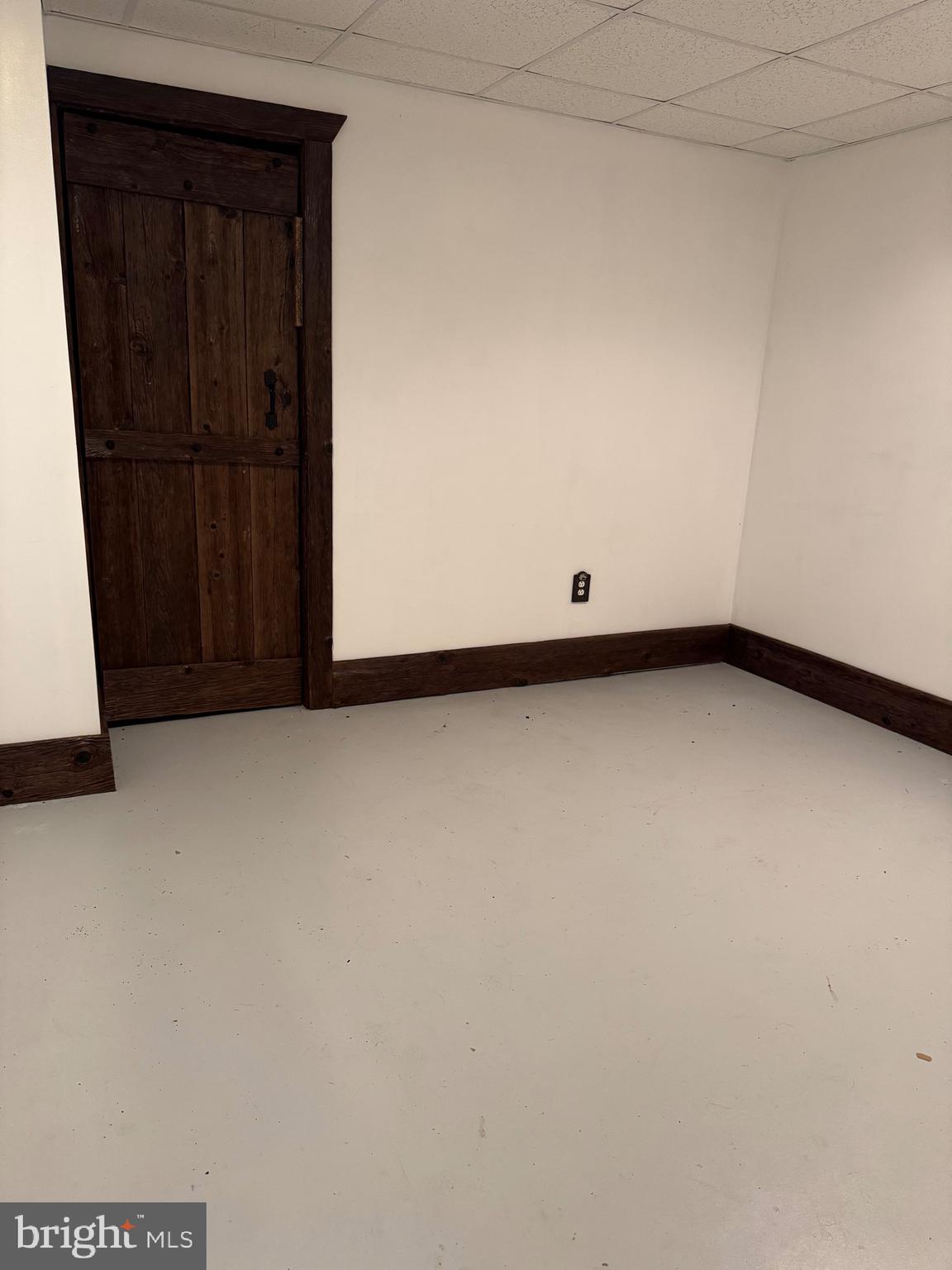 1089 Pond Neck Road Earleville, MD 21919 - Photo 17 of 34 a view of a small space