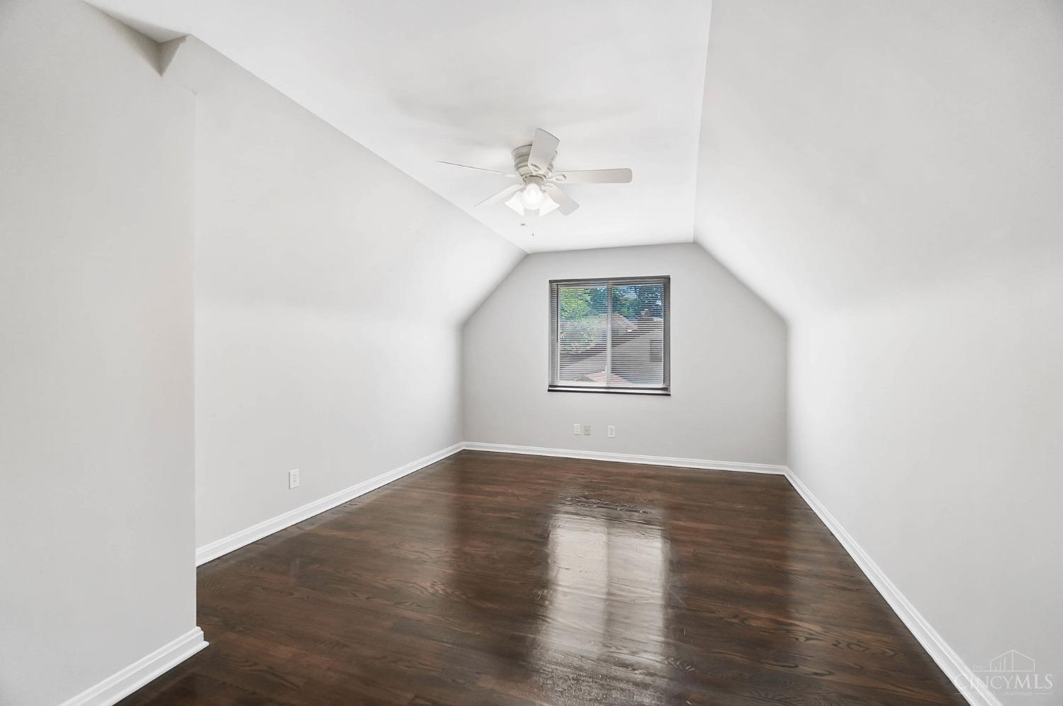 5546 Fairwood Road Cincinnati, OH 45239 - Photo 26 of 44 Gallery Image 26