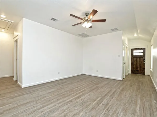 $1,850 | 116 Nogalito Way, Leander, TX 78641