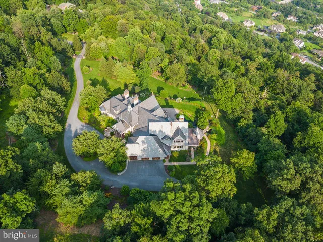 $3,950,000 | 300 River Bend Drive, Enola, PA 17025