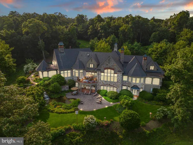 $3,950,000 | 300 River Bend Drive, Enola, PA 17025