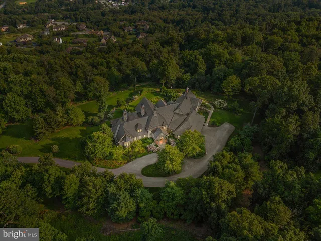 $3,950,000 | 300 River Bend Drive, Enola, PA 17025