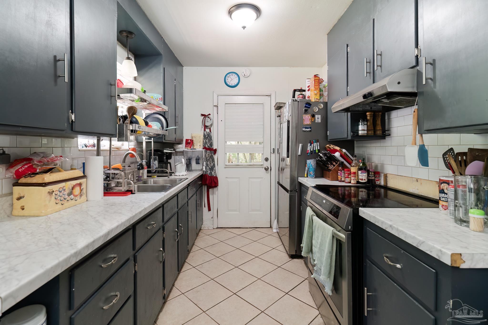 918 East Montclair Road Pensacola, FL 32505 - Photo 5 of 15