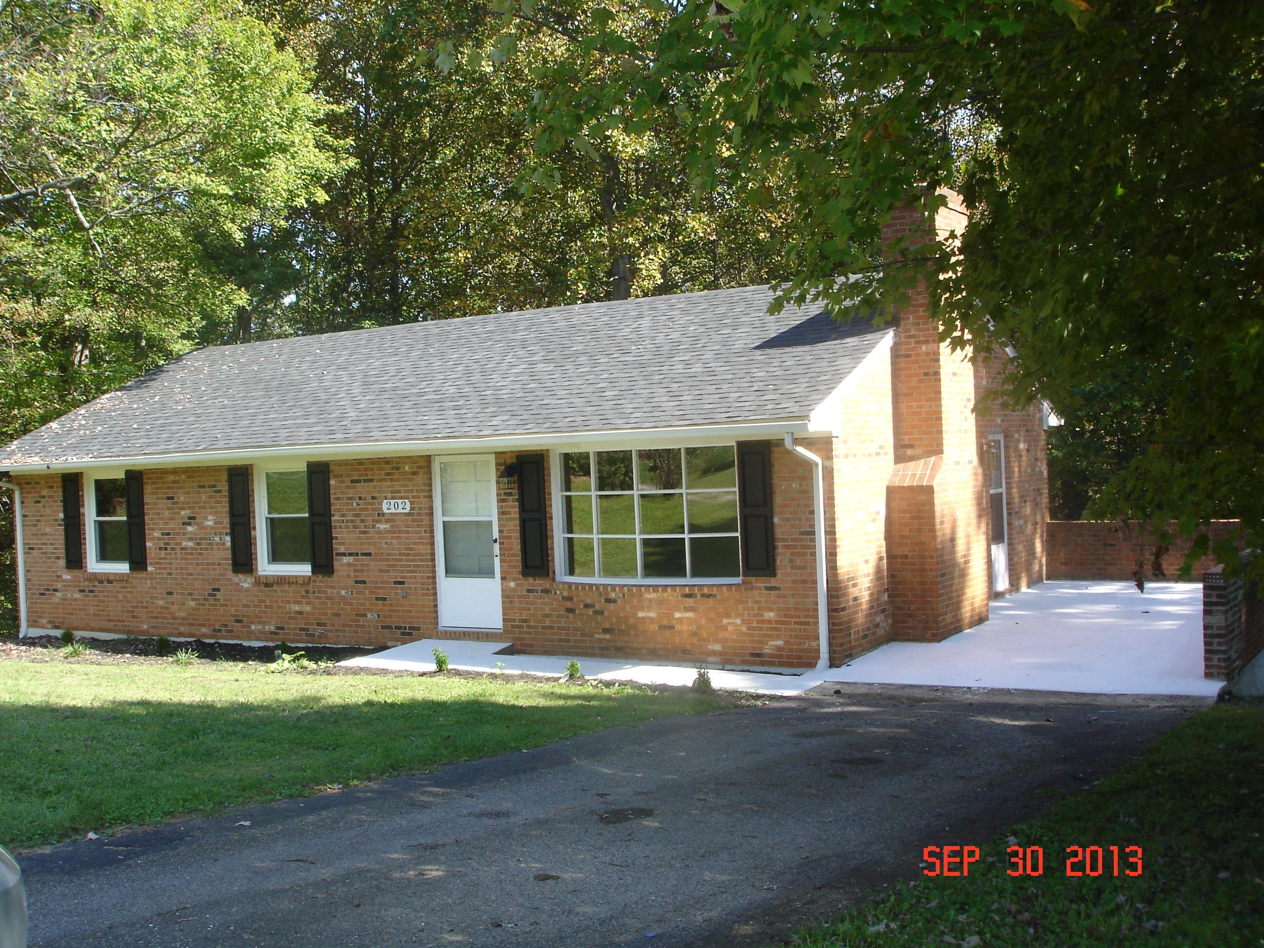 202 Forest Ridge Drive Vinton, VA 24179 - Photo 1 of 7 Forest Ridge 1