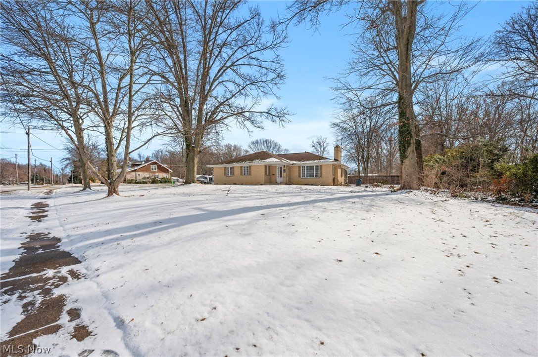 32249 Lake Road Avon Lake, OH 44012 - Photo 2 of 48