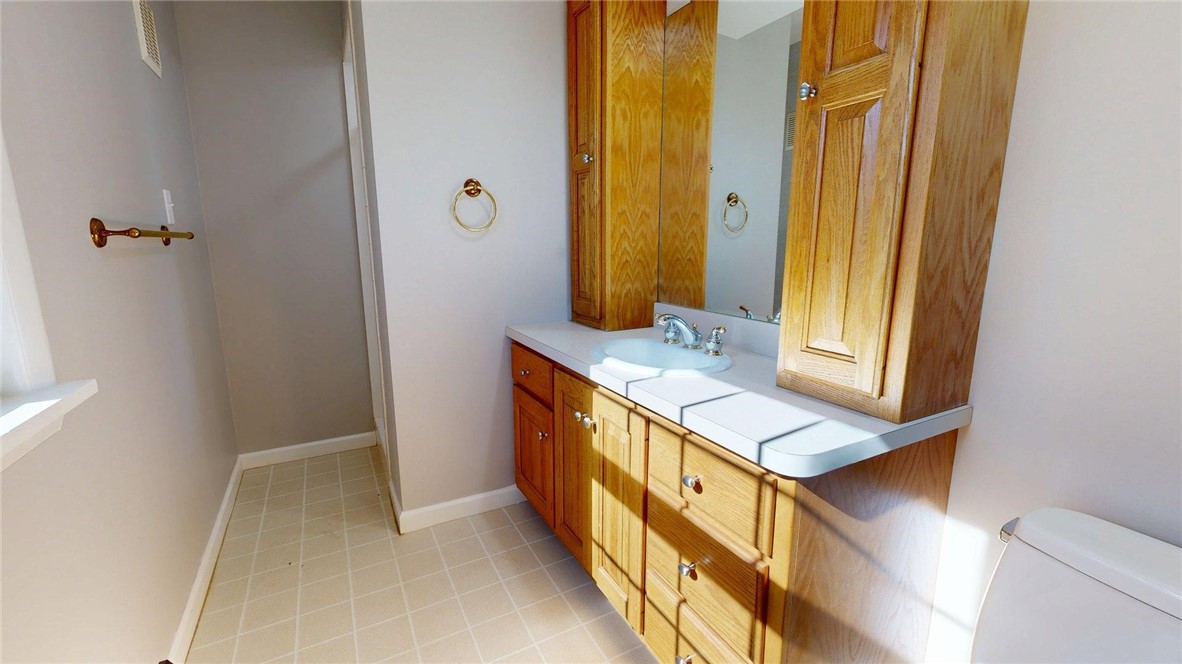 3280 East Oakwood Avenue Decatur, IL 62521 - Photo 14 of 32