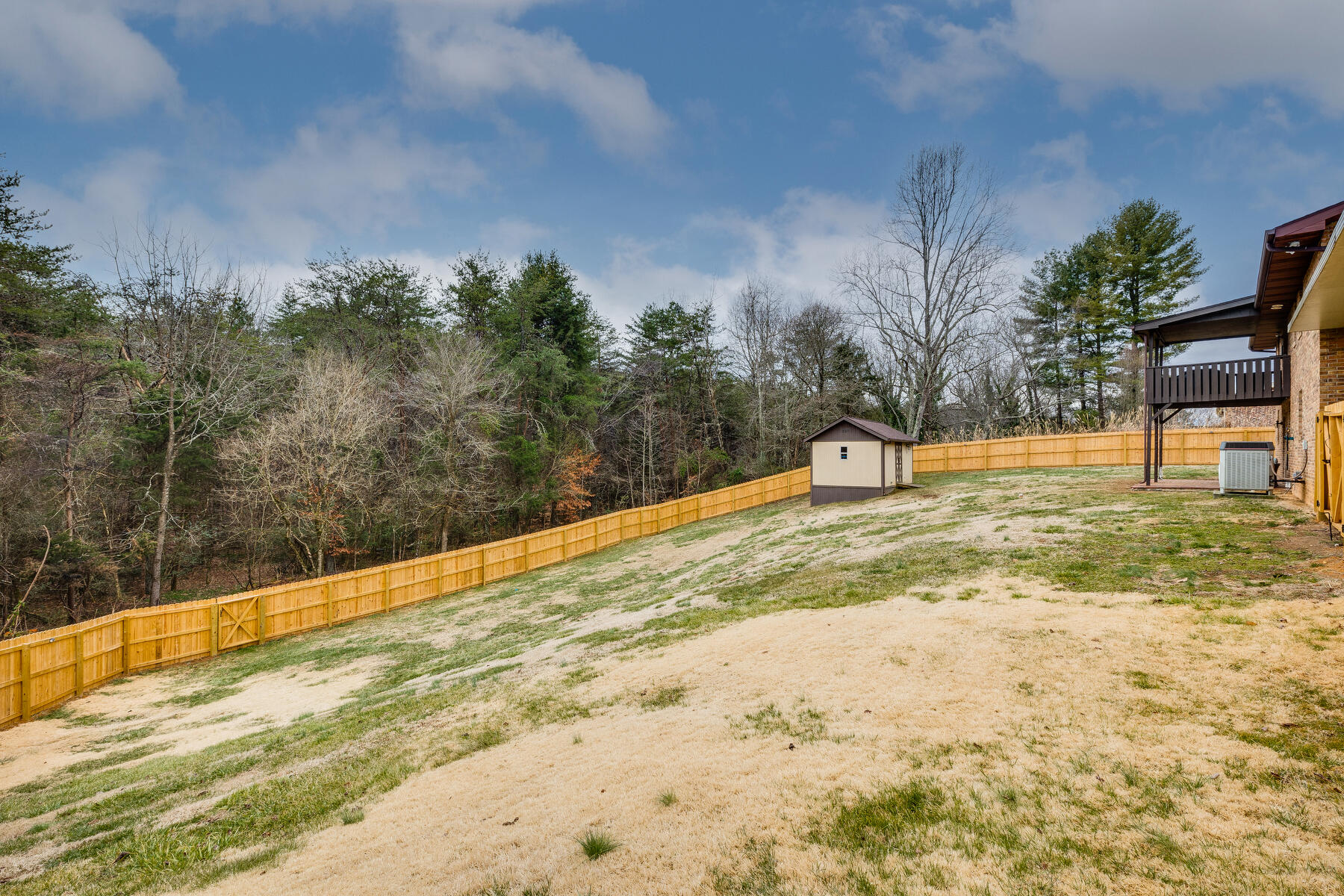 113 Ridgemont Street Bristol, TN 37620 - Photo 39 of 44 039