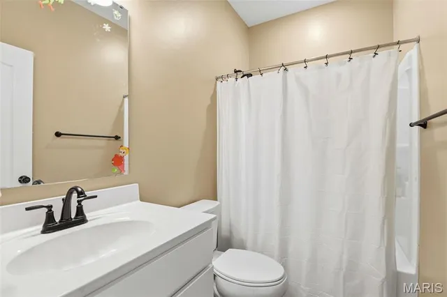 $400,000 | 138 Rhythm Point Drive, St. Peters, MO 63376