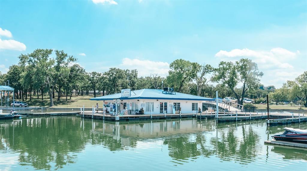 200 Bristol Lane Azle, TX 76020 - Photo 31 of 38 Eagle Marina