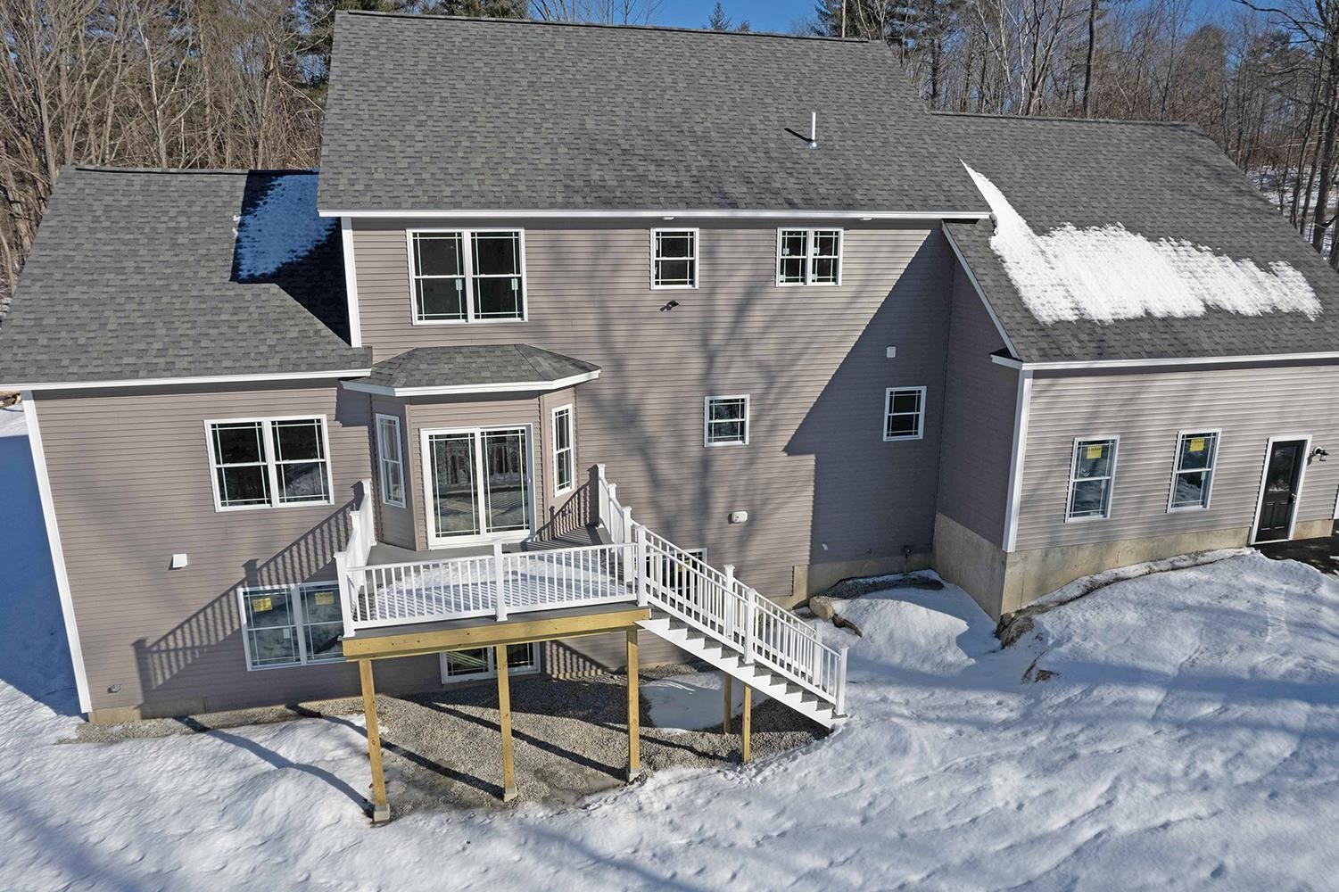 638 4th Range Road Pembroke, NH 03275 - Photo 3 of 22