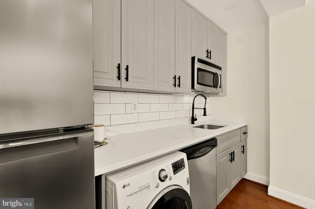 $315,000 | 1125 12th Street Northwest, Unit 31, Washington, DC 20005