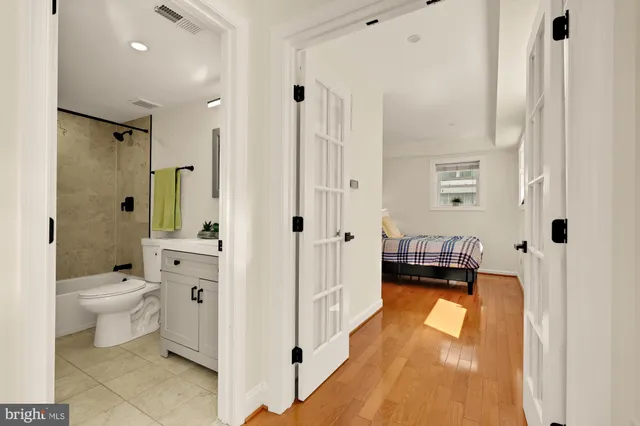 $315,000 | 1125 12th Street Northwest, Unit 31, Washington, DC 20005