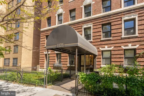 $315,000 | 1125 12th Street Northwest, Unit 31, Washington, DC 20005