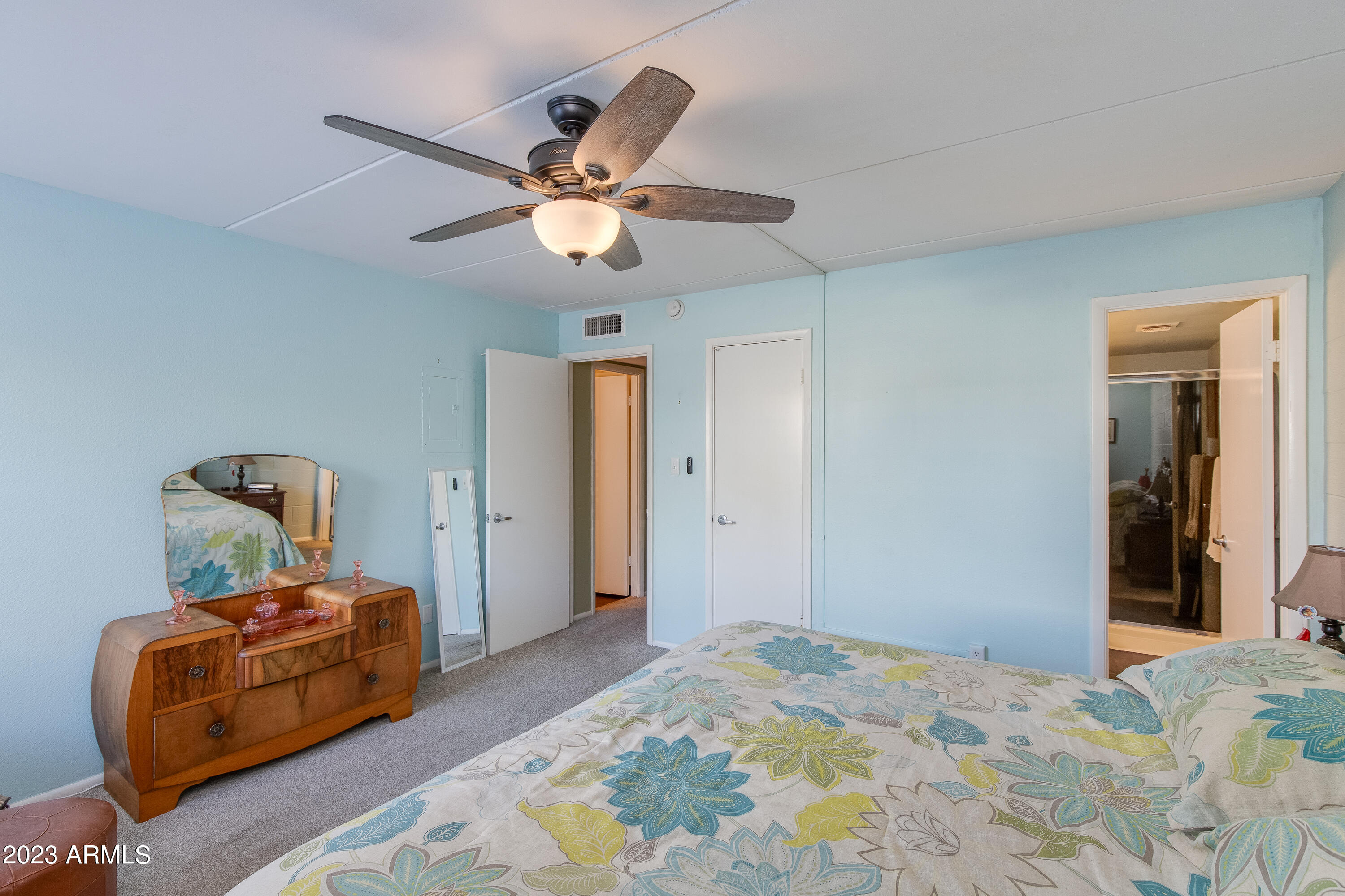 4201 East Camelback Road, Unit 81 Phoenix, AZ 85018 - Photo 13 of 32 19-Camelback