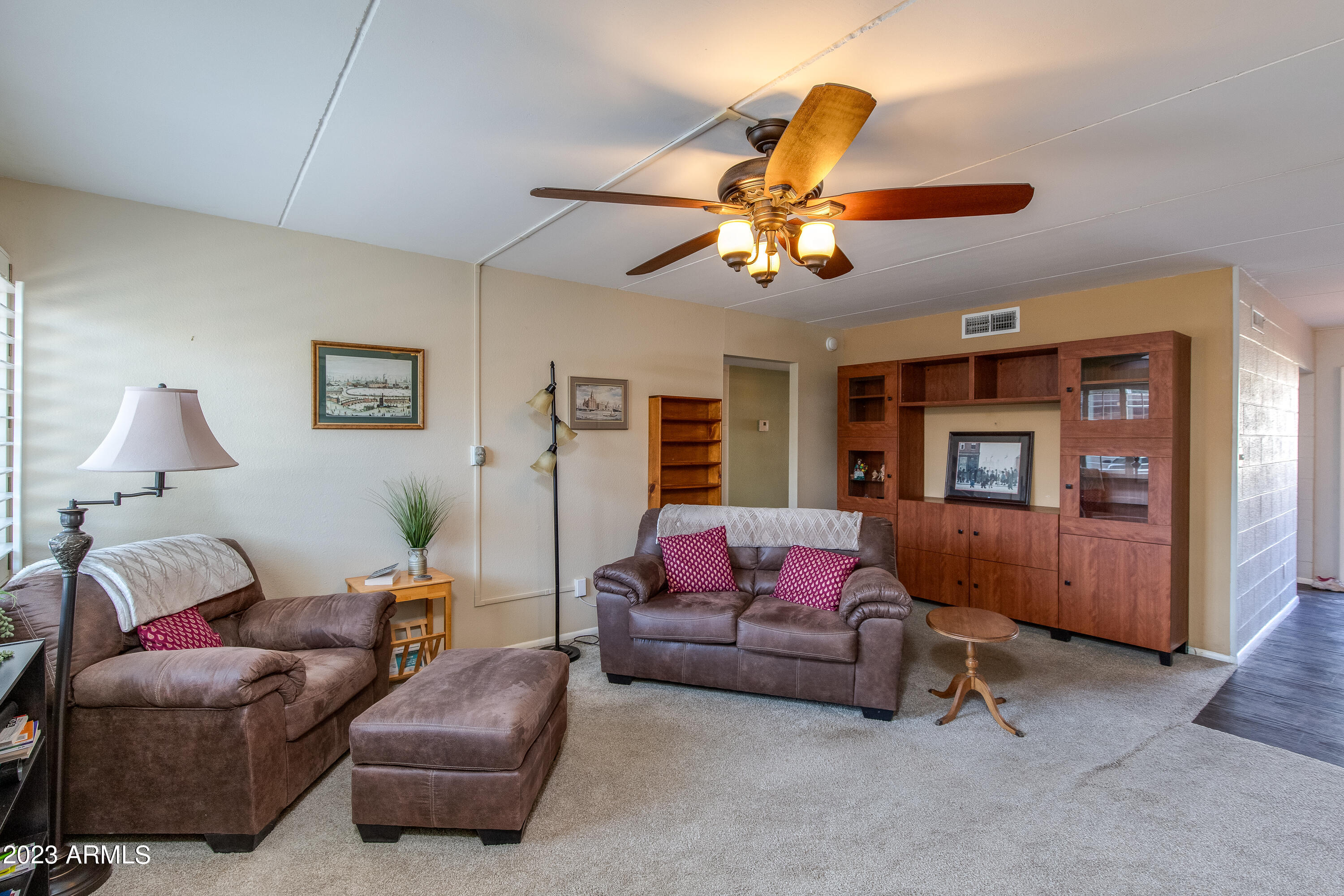 4201 East Camelback Road, Unit 81 Phoenix, AZ 85018 - Photo 5 of 32 08-Camelback