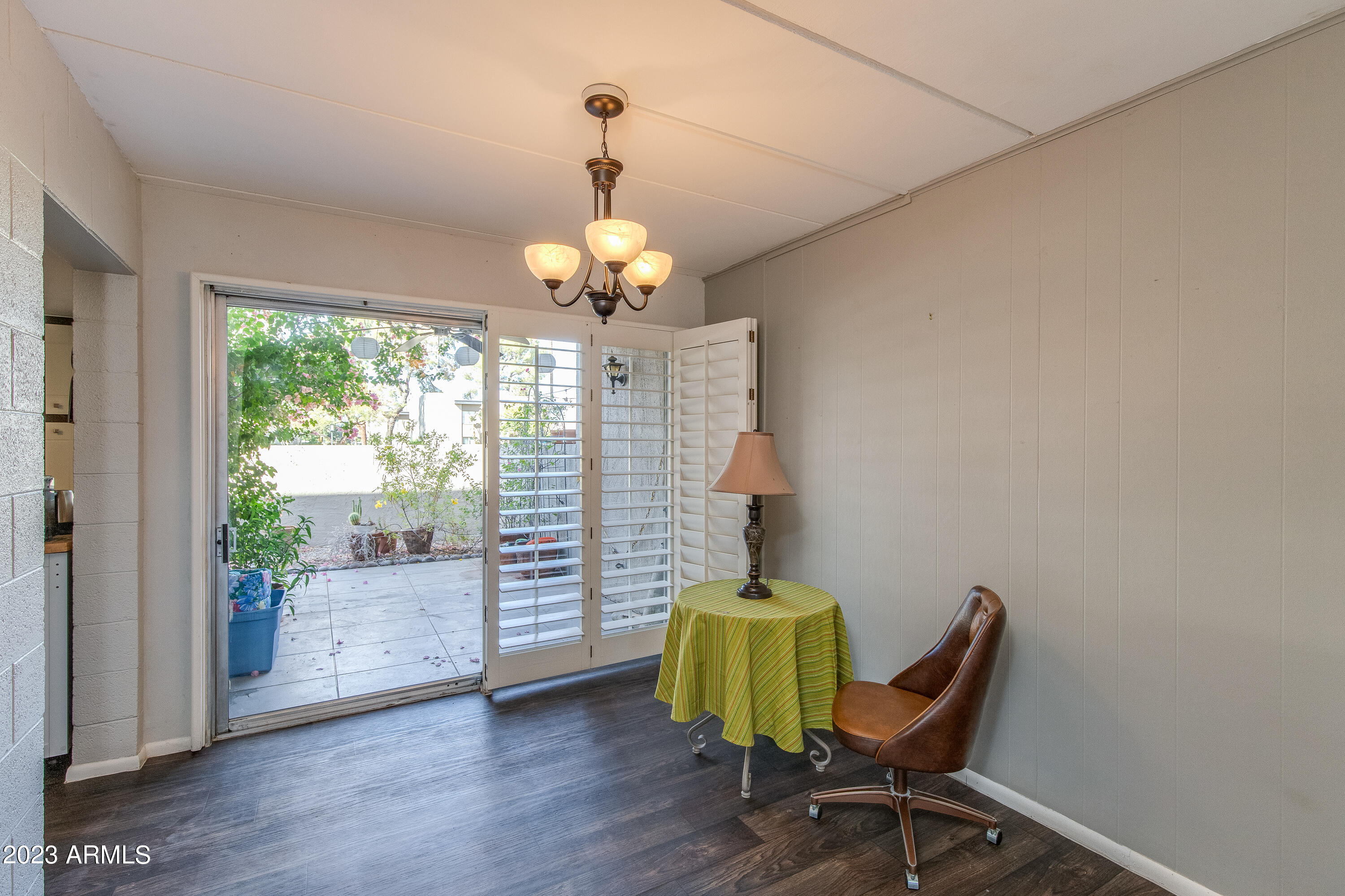 4201 East Camelback Road, Unit 81 Phoenix, AZ 85018 - Photo 7 of 32 10-Camelback