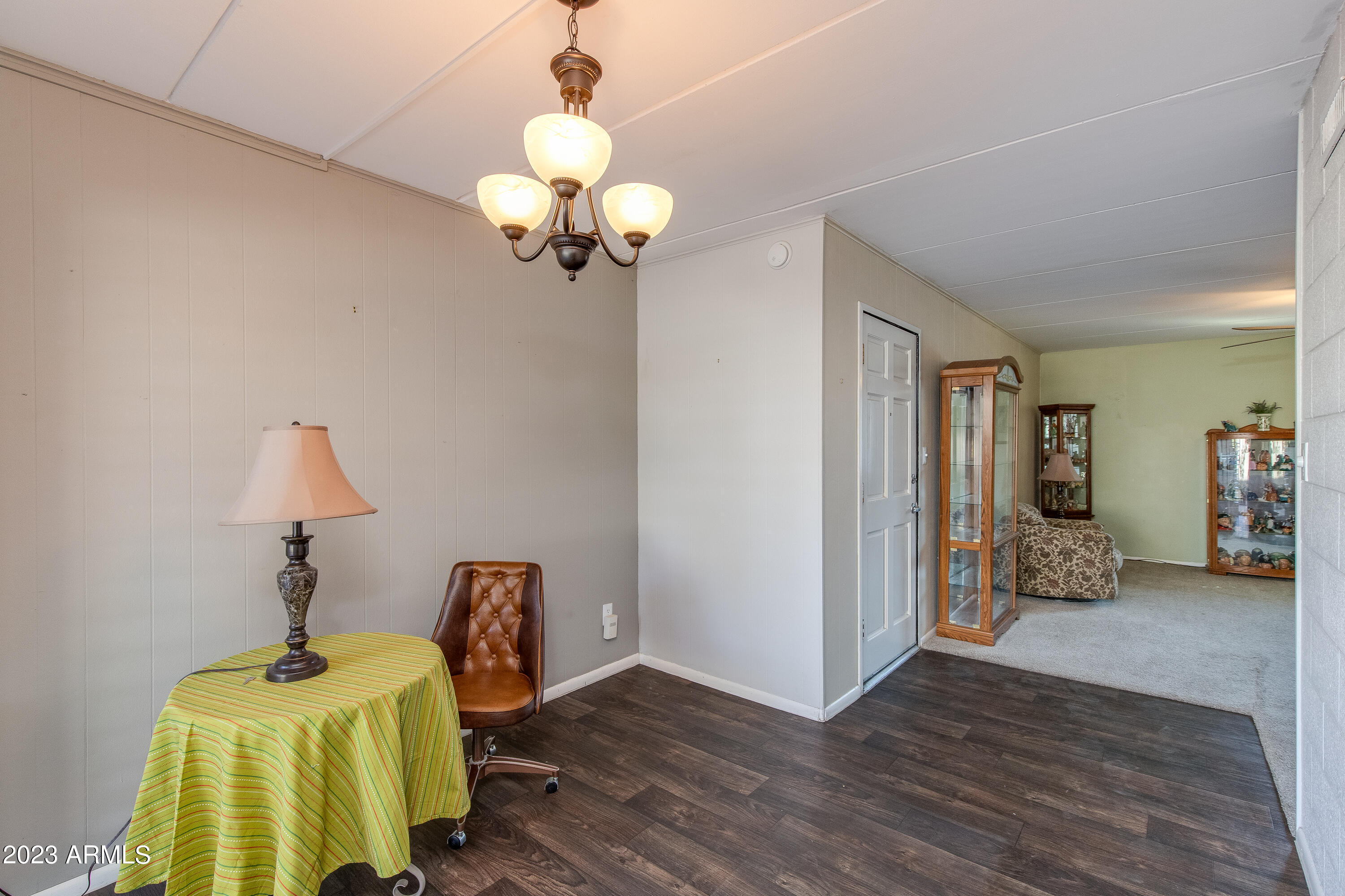 4201 East Camelback Road, Unit 81 Phoenix, AZ 85018 - Photo 8 of 32 11-Camelback