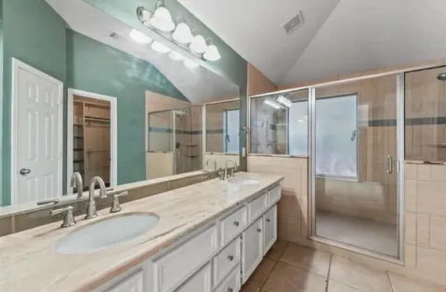 $315,000 | 21 Palm Desert Drive, Manvel, TX 77578