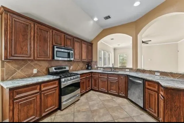 $315,000 | 21 Palm Desert Drive, Manvel, TX 77578