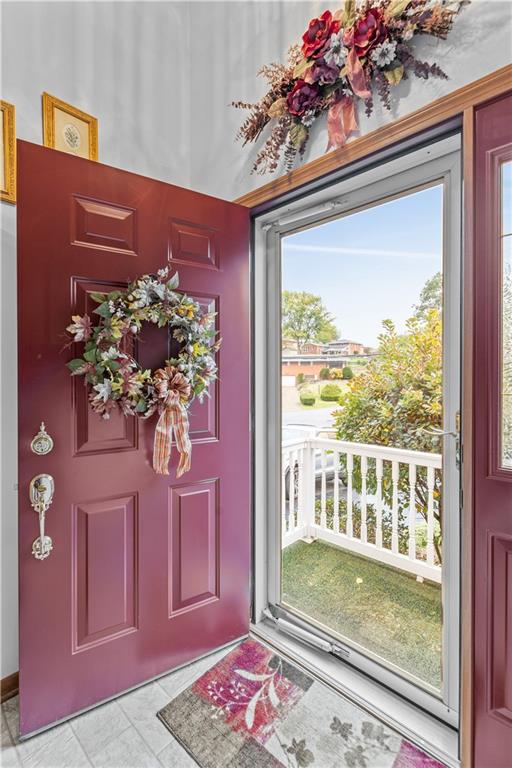 436 Sharon Road Coraopolis, PA 15108 - Photo 4 of 29 Gallery Image 4