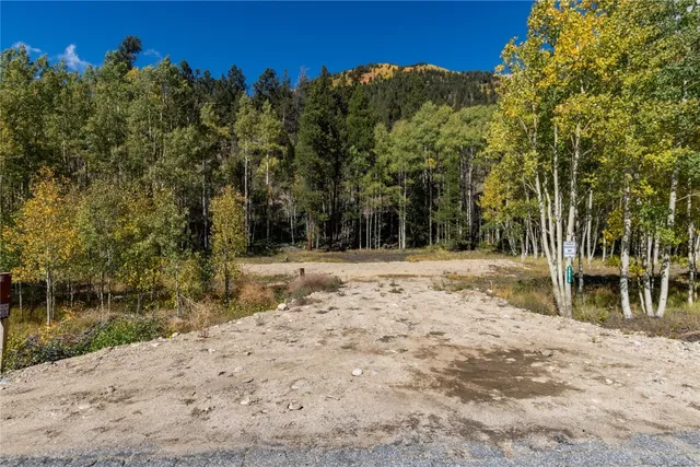 a view of house with outdoor space