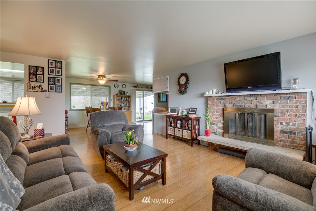 7817 Riverview Road Snohomish, WA 98290 - Photo 2 of 17 Gallery Image 2
