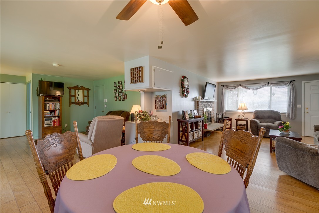 7817 Riverview Road Snohomish, WA 98290 - Photo 8 of 17 Gallery Image 8