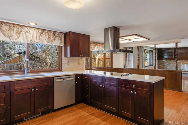 $650,000 | 3851 South Quebec Street, Denver, CO 80237