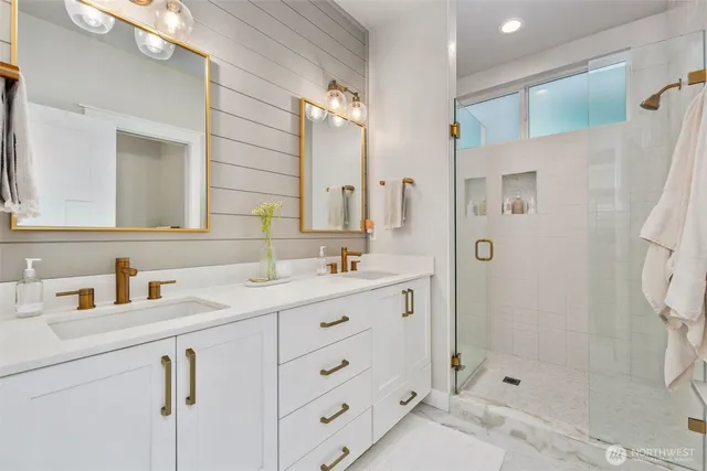 $4,250 | 1810 Northwest 89th Street, Seattle, WA 98117