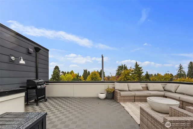 $4,250 | 1810 Northwest 89th Street, Seattle, WA 98117