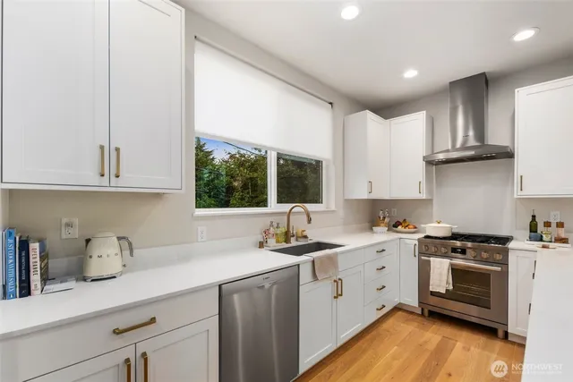 $4,250 | 1810 Northwest 89th Street, Seattle, WA 98117