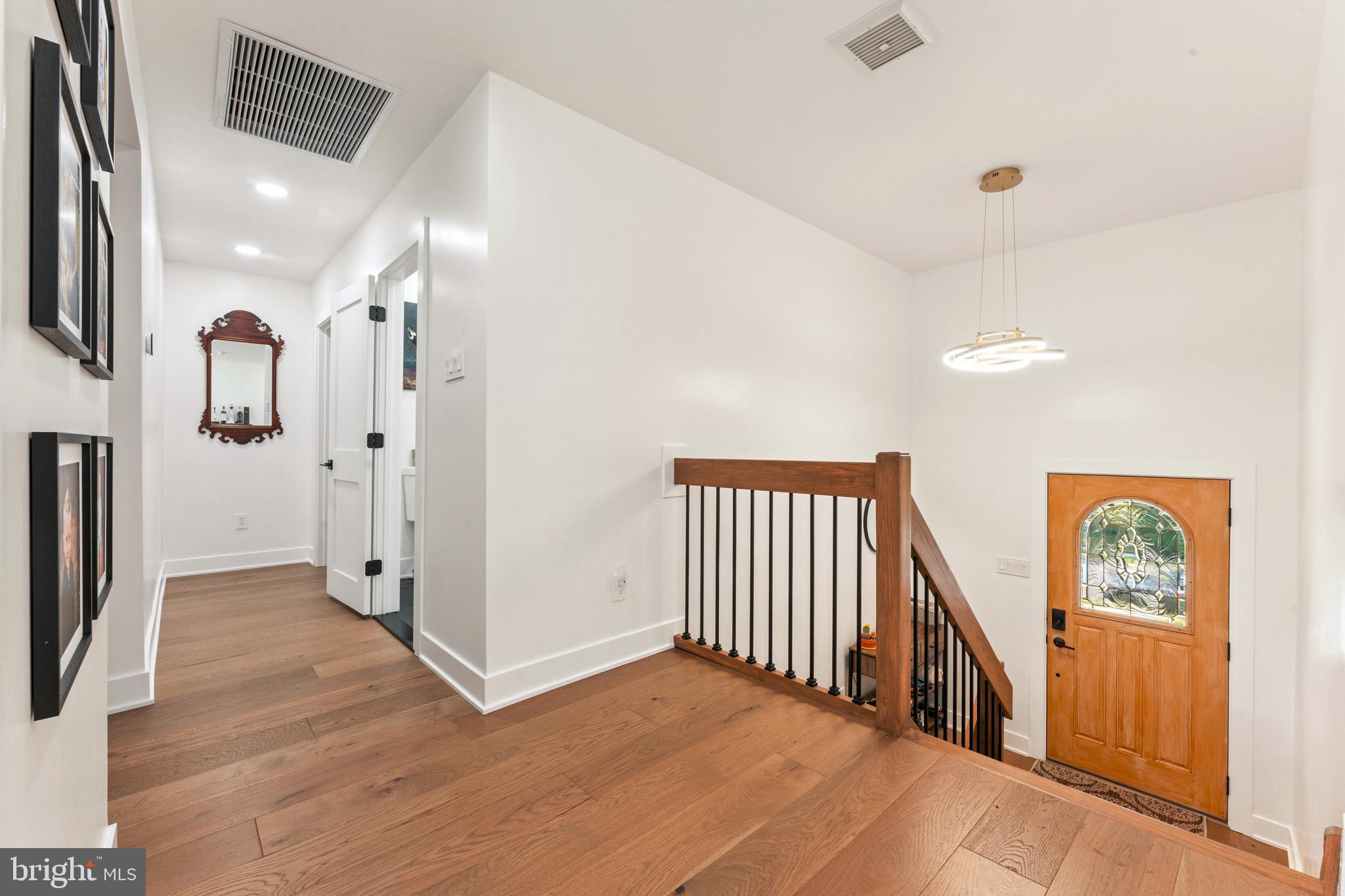 1212 Leedom Road Huntingdon Valley, PA 19006 - Photo 3 of 43 Gallery Image 3