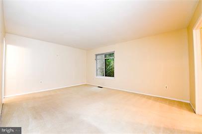 1721 Ivy Oak Square Reston, VA 20190 - Photo 21 of 40 Bedroom 1