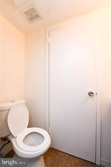 1721 Ivy Oak Square Reston, VA 20190 - Photo 38 of 40 Bathroom 2