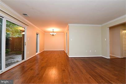 1721 Ivy Oak Square Reston, VA 20190 - Photo 5 of 40 Living / Dining
