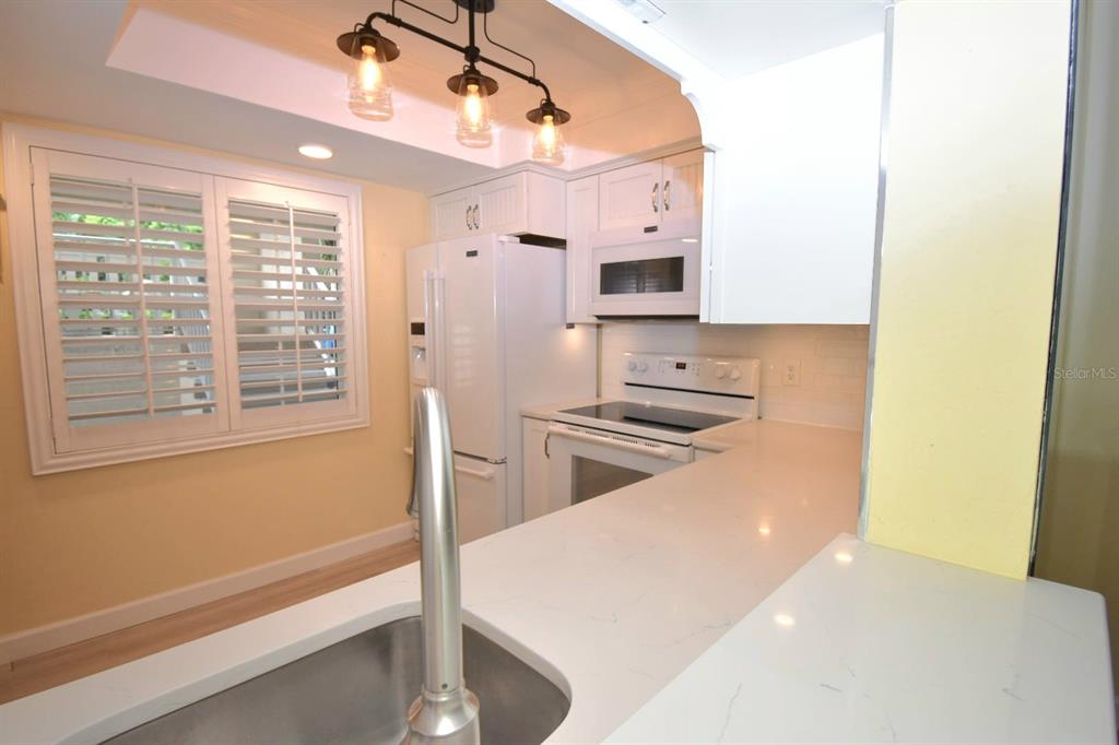 940 Virginia Street, Unit 108 Dunedin, FL 34698 - Photo 17 of 50