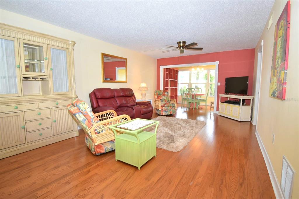 940 Virginia Street, Unit 108 Dunedin, FL 34698 - Photo 18 of 50